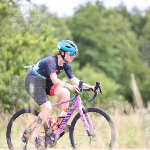 22.06.2025 - Viking Triathlon Yannick Fuchs http://msf.ph/oto/8094016 22.06.2025 13:44:19 Radfahren 165, 634 meine-sportfotos.de