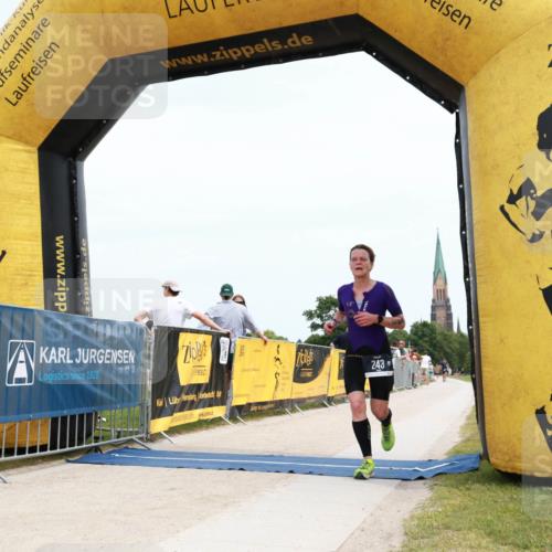 22.06.2025 - Viking Triathlon H.Heesch http://msf.ph/oto/8094038 22.06.2025 14:00:52 Laufen 243, 415 meine-sportfotos.de