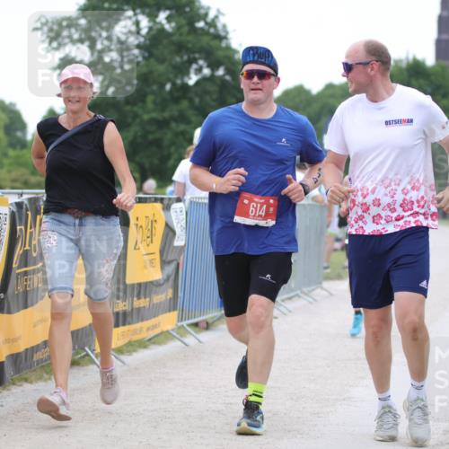 22.06.2025 - Viking Triathlon H.Heesch http://msf.ph/oto/8094054 22.06.2025 16:06:17 Laufen 336, 614 meine-sportfotos.de
