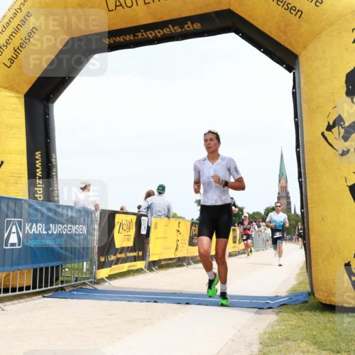 22.06.2025 - Viking Triathlon H.Heesch http://msf.ph/oto/8094095 22.06.2025 14:01:45 Laufen 13, 51, 383, 540, 542 meine-sportfotos.de