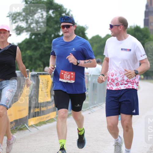 22.06.2025 - Viking Triathlon H.Heesch http://msf.ph/oto/8094118 22.06.2025 16:06:17 Laufen 336, 614 meine-sportfotos.de