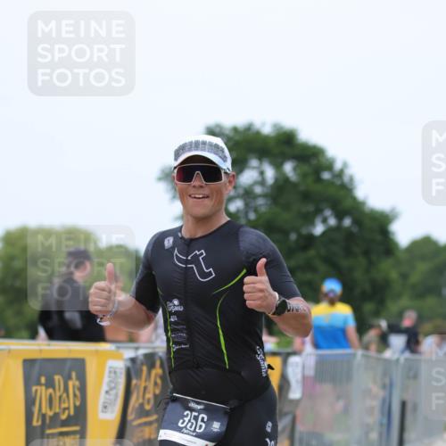 22.06.2025 - Viking Triathlon H.Heesch http://msf.ph/oto/8094161 22.06.2025 15:20:48 Laufen 356 meine-sportfotos.de