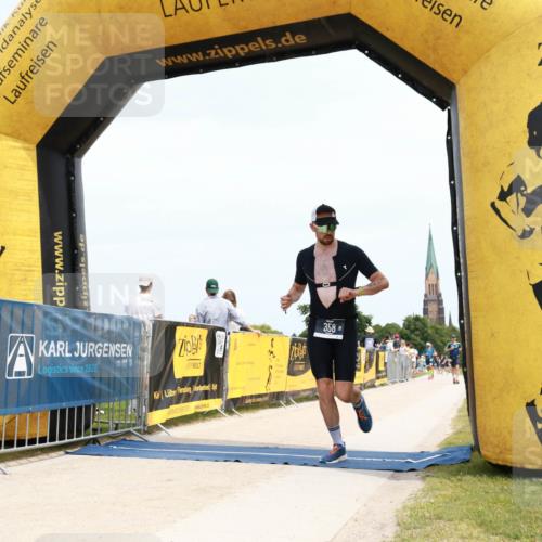 22.06.2025 - Viking Triathlon H.Heesch http://msf.ph/oto/8094162 22.06.2025 14:02:07 Laufen 72, 358 meine-sportfotos.de