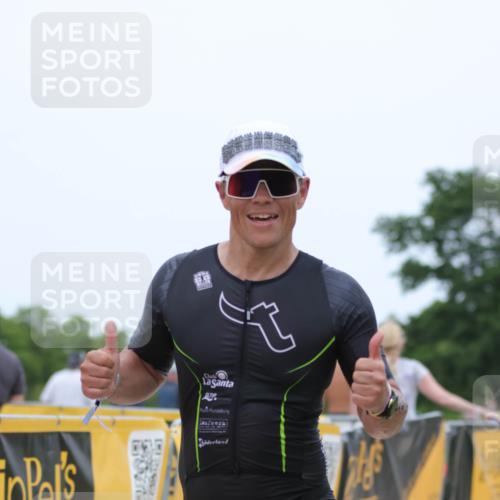 22.06.2025 - Viking Triathlon H.Heesch http://msf.ph/oto/8094170 22.06.2025 15:20:48 Laufen 356 meine-sportfotos.de