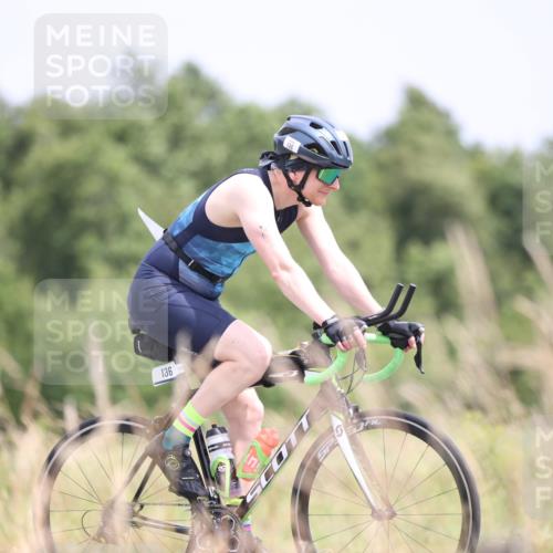 22.06.2025 - Viking Triathlon Yannick Fuchs http://msf.ph/oto/8094171 22.06.2025 13:44:48 Radfahren 136 meine-sportfotos.de