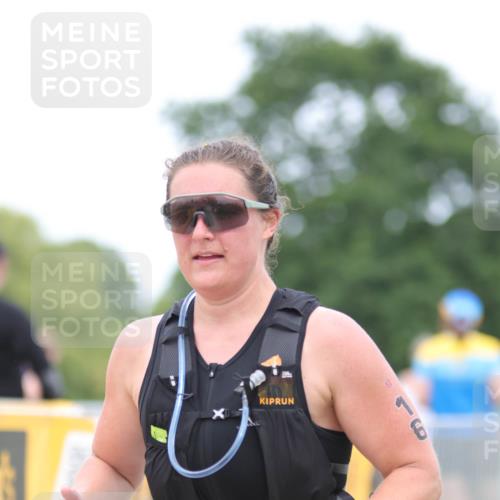 22.06.2025 - Viking Triathlon H.Heesch http://msf.ph/oto/8094189 22.06.2025 15:21:14 Laufen 16, 606 meine-sportfotos.de