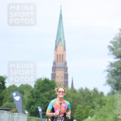 22.06.2025 - Viking Triathlon H.Heesch http://msf.ph/oto/8094196 22.06.2025 17:18:56 Laufen 268 meine-sportfotos.de