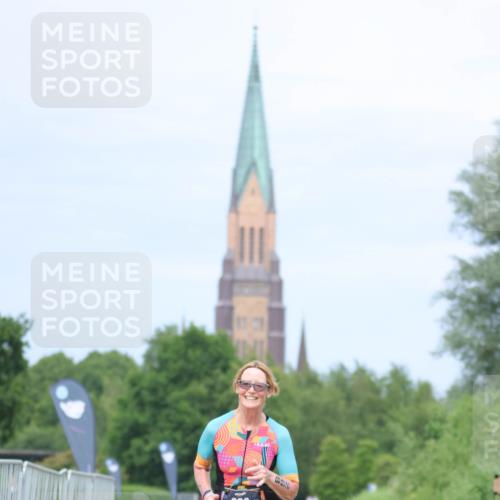 22.06.2025 - Viking Triathlon H.Heesch http://msf.ph/oto/8094205 22.06.2025 17:18:56 Laufen 268 meine-sportfotos.de