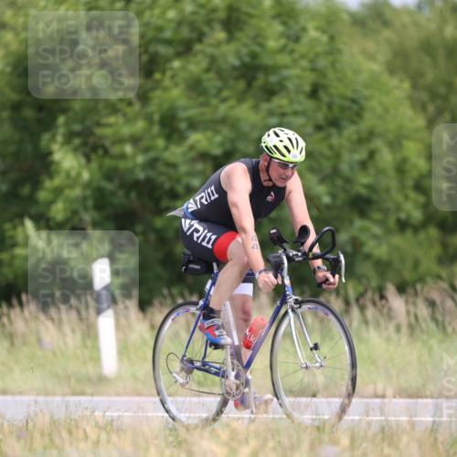 22.06.2025 - Viking Triathlon Yannick Fuchs http://msf.ph/oto/8094218 22.06.2025 13:44:58 Radfahren 447 meine-sportfotos.de