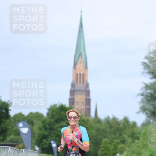 22.06.2025 - Viking Triathlon H.Heesch http://msf.ph/oto/8094224 22.06.2025 17:18:57 Laufen 268 meine-sportfotos.de