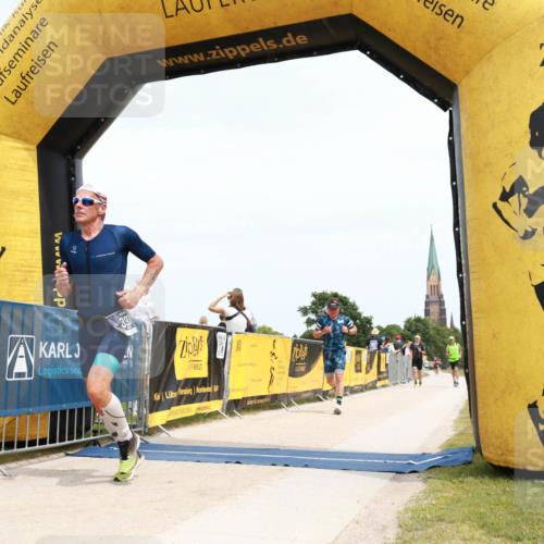 22.06.2025 - Viking Triathlon H.Heesch http://msf.ph/oto/8094241 22.06.2025 14:02:48 Laufen 397, 466, 495 meine-sportfotos.de