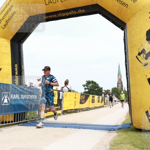 22.06.2025 - Viking Triathlon H.Heesch http://msf.ph/oto/8094244 22.06.2025 14:02:49 Laufen 397, 466, 495 meine-sportfotos.de