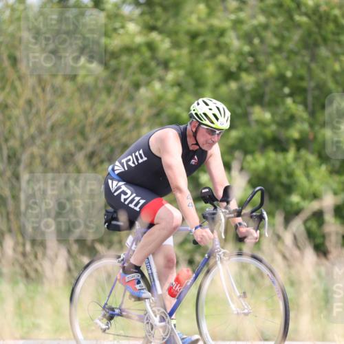22.06.2025 - Viking Triathlon Yannick Fuchs http://msf.ph/oto/8094256 22.06.2025 13:44:59 Radfahren 447 meine-sportfotos.de