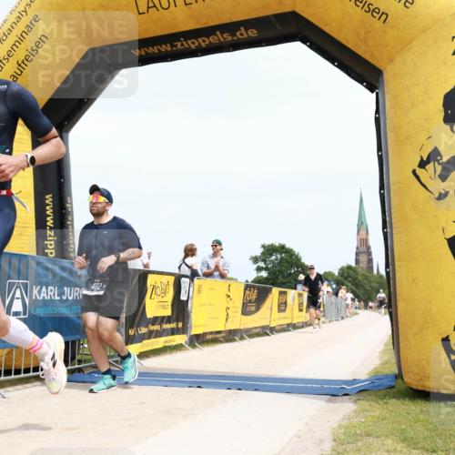 22.06.2025 - Viking Triathlon H.Heesch http://msf.ph/oto/8094276 22.06.2025 14:03:12 Laufen 61, 142, 402, 557, 623 meine-sportfotos.de