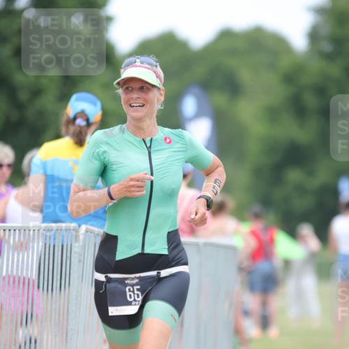 22.06.2025 - Viking Triathlon H.Heesch http://msf.ph/oto/8094325 22.06.2025 15:22:06 Laufen 65, 121 meine-sportfotos.de