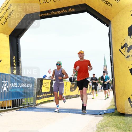 22.06.2025 - Viking Triathlon H.Heesch http://msf.ph/oto/8094341 22.06.2025 14:03:58 Laufen 57, 58, 157, 163, 166, 356 meine-sportfotos.de