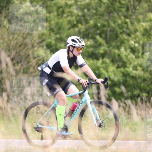 22.06.2025 - Viking Triathlon Yannick Fuchs http://msf.ph/oto/8094365 22.06.2025 13:45:10 Radfahren 515 meine-sportfotos.de
