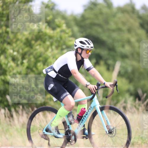 22.06.2025 - Viking Triathlon Yannick Fuchs http://msf.ph/oto/8094375 22.06.2025 13:45:11 Radfahren 515 meine-sportfotos.de