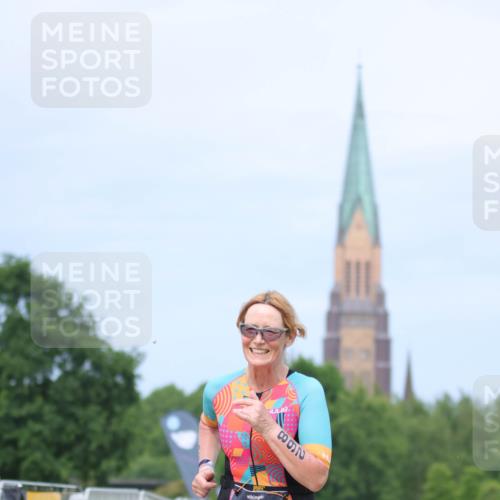 22.06.2025 - Viking Triathlon H.Heesch http://msf.ph/oto/8094394 22.06.2025 17:18:58 Laufen 268 meine-sportfotos.de