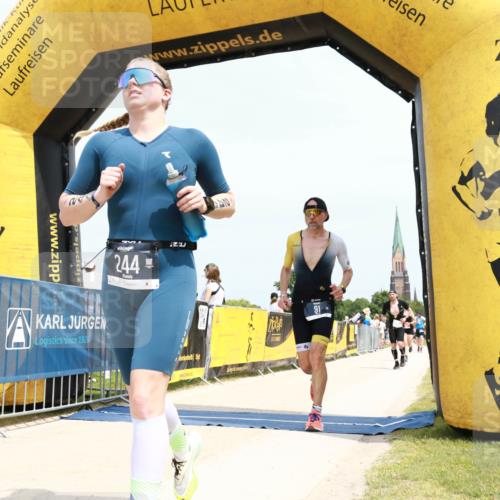 22.06.2025 - Viking Triathlon H.Heesch http://msf.ph/oto/8094404 22.06.2025 14:04:35 Laufen 91, 244, 419, 458 meine-sportfotos.de