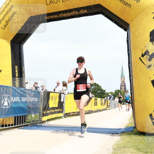 22.06.2025 - Viking Triathlon H.Heesch http://msf.ph/oto/8094421 22.06.2025 14:04:40 Laufen 91, 244, 419, 653 meine-sportfotos.de