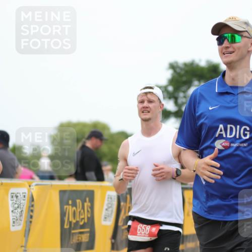 22.06.2025 - Viking Triathlon H.Heesch http://msf.ph/oto/8094422 22.06.2025 15:22:37 Laufen 658 meine-sportfotos.de