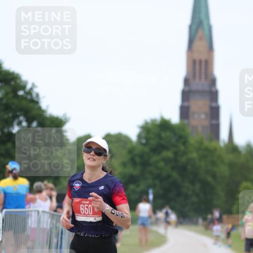22.06.2025 - Viking Triathlon H.Heesch http://msf.ph/oto/8094434 22.06.2025 15:22:58 Laufen 158, 397, 650 meine-sportfotos.de