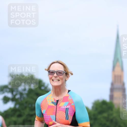 22.06.2025 - Viking Triathlon H.Heesch http://msf.ph/oto/8094481 22.06.2025 17:18:59 Laufen 268 meine-sportfotos.de