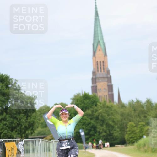 22.06.2025 - Viking Triathlon H.Heesch http://msf.ph/oto/8094518 22.06.2025 17:19:18 Laufen 468 meine-sportfotos.de