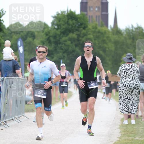 22.06.2025 - Viking Triathlon H.Heesch http://msf.ph/oto/8094529 22.06.2025 15:23:49 Laufen 169, 223, 366, 540, 621 meine-sportfotos.de