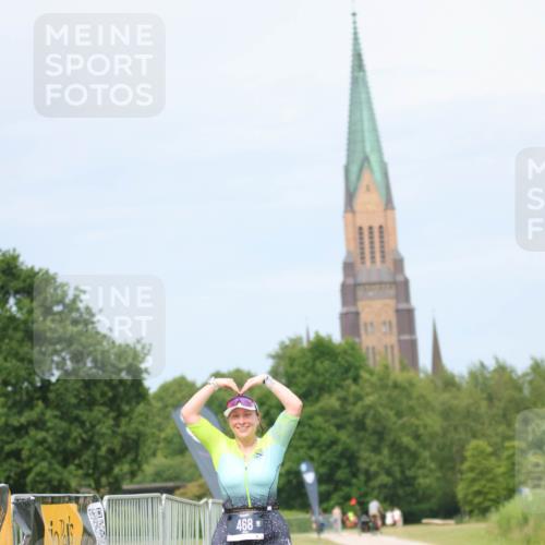 22.06.2025 - Viking Triathlon H.Heesch http://msf.ph/oto/8094532 22.06.2025 17:19:18 Laufen 468 meine-sportfotos.de