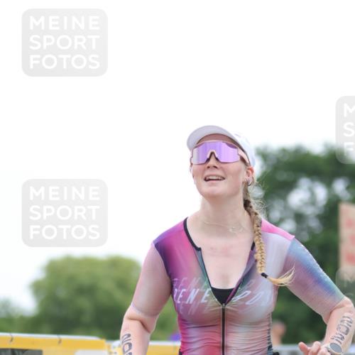 22.06.2025 - Viking Triathlon H.Heesch http://msf.ph/oto/8094546 22.06.2025 16:07:20 Laufen 202 meine-sportfotos.de