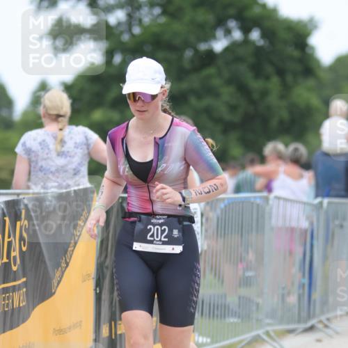 22.06.2025 - Viking Triathlon H.Heesch http://msf.ph/oto/8094580 22.06.2025 15:23:58 Laufen 37, 169, 202, 223, 495 meine-sportfotos.de