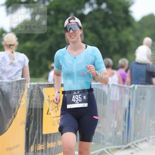 22.06.2025 - Viking Triathlon H.Heesch http://msf.ph/oto/8094600 22.06.2025 15:24:01 Laufen 37, 202, 495 meine-sportfotos.de