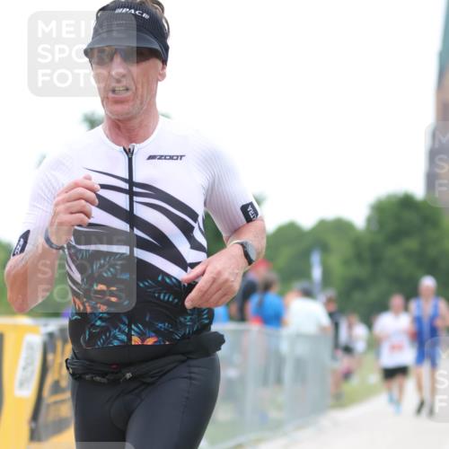 22.06.2025 - Viking Triathlon H.Heesch http://msf.ph/oto/8094604 22.06.2025 16:07:29 Laufen 109, 290 meine-sportfotos.de