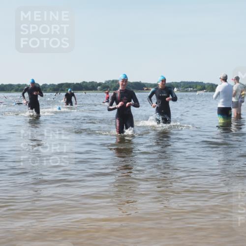 22.06.2025 - Viking Triathlon KatJ http://msf.ph/oto/8094607 22.06.2025 10:29:59 Schwimmen 175, 203, 264, 299, 374, 473 meine-sportfotos.de