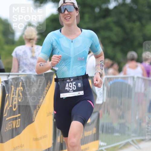 22.06.2025 - Viking Triathlon H.Heesch http://msf.ph/oto/8094619 22.06.2025 15:24:02 Laufen 37, 185, 202, 495 meine-sportfotos.de