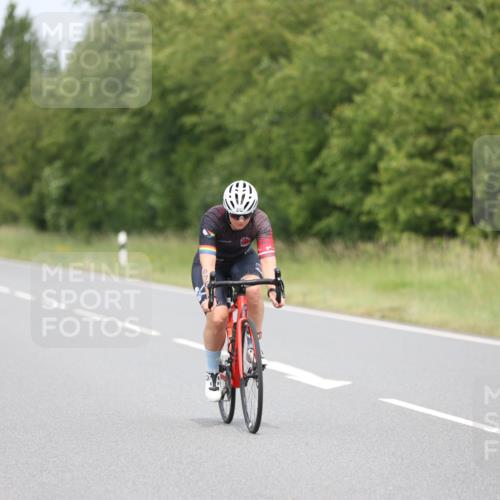 22.06.2025 - Viking Triathlon Yannick Fuchs http://msf.ph/oto/8094638 22.06.2025 13:47:55 Radfahren 470, 476 meine-sportfotos.de