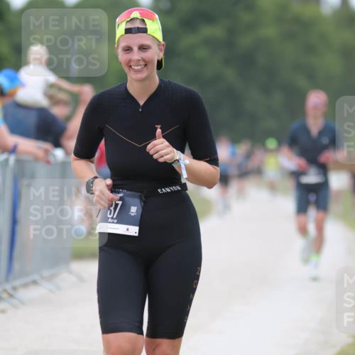 22.06.2025 - Viking Triathlon H.Heesch http://msf.ph/oto/8094642 22.06.2025 15:24:04 Laufen 37, 185, 202, 495 meine-sportfotos.de