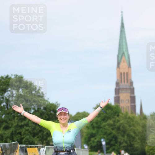 22.06.2025 - Viking Triathlon H.Heesch http://msf.ph/oto/8094690 22.06.2025 17:19:20 Laufen 468 meine-sportfotos.de