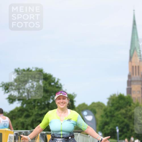 22.06.2025 - Viking Triathlon H.Heesch http://msf.ph/oto/8094752 22.06.2025 17:19:20 Laufen 468 meine-sportfotos.de