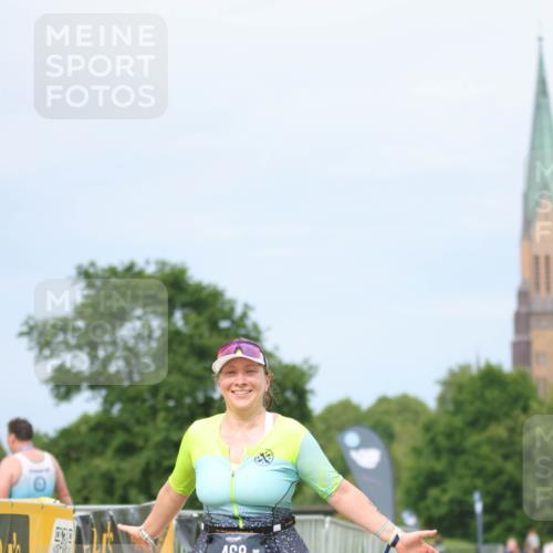 22.06.2025 - Viking Triathlon H.Heesch http://msf.ph/oto/8094762 22.06.2025 17:19:21 Laufen 468 meine-sportfotos.de