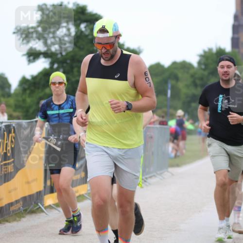 22.06.2025 - Viking Triathlon H.Heesch http://msf.ph/oto/8094778 22.06.2025 15:24:29 Laufen 210, 607 meine-sportfotos.de
