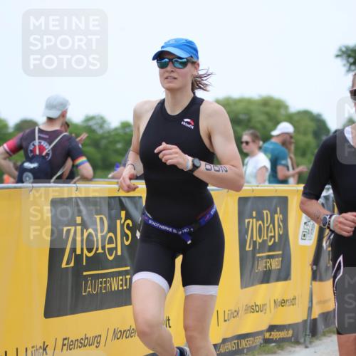 22.06.2025 - Viking Triathlon H.Heesch http://msf.ph/oto/8094830 22.06.2025 15:24:43 Laufen 60, 102, 200, 268 meine-sportfotos.de