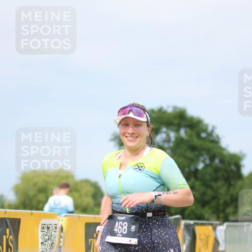 22.06.2025 - Viking Triathlon H.Heesch http://msf.ph/oto/8094840 22.06.2025 17:19:21 Laufen 468 meine-sportfotos.de