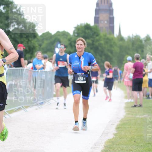 22.06.2025 - Viking Triathlon H.Heesch http://msf.ph/oto/8094861 22.06.2025 16:08:44 Laufen 234, 270, 488, 621 meine-sportfotos.de