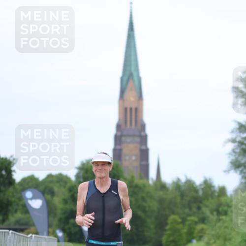 22.06.2025 - Viking Triathlon H.Heesch http://msf.ph/oto/8094874 22.06.2025 17:23:26 Laufen 346 meine-sportfotos.de