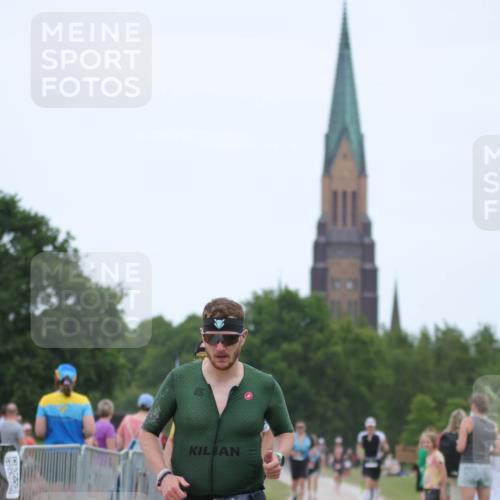 22.06.2025 - Viking Triathlon H.Heesch http://msf.ph/oto/8094917 22.06.2025 15:25:07 Laufen 91, 186, 394 meine-sportfotos.de