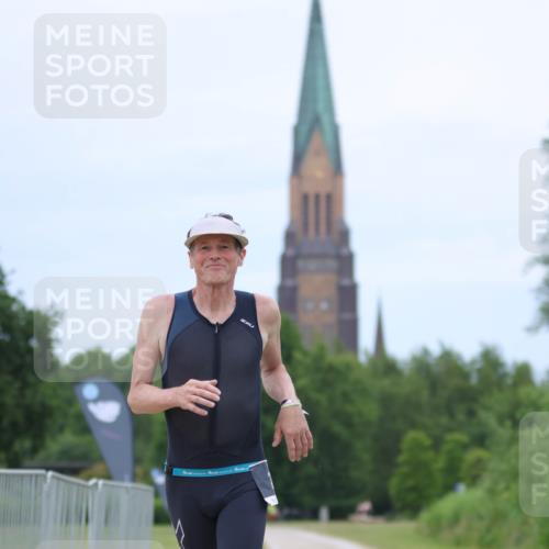 22.06.2025 - Viking Triathlon H.Heesch http://msf.ph/oto/8094967 22.06.2025 17:23:27 Laufen 346 meine-sportfotos.de