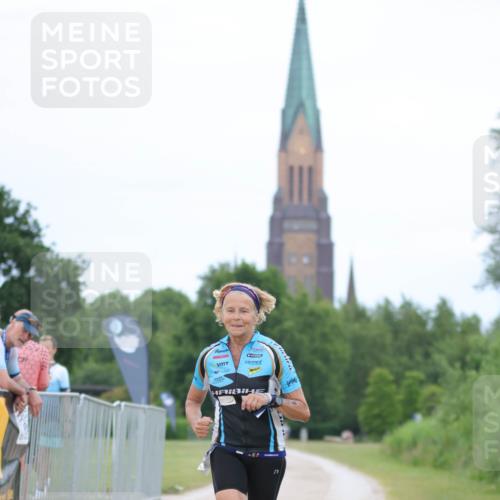 22.06.2025 - Viking Triathlon H.Heesch http://msf.ph/oto/8094997 22.06.2025 17:26:27 Laufen 190 meine-sportfotos.de